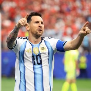 Read more about the article ‎World Cup 2026: Messi Makes History As Argentina Storm Into Knockout Stage